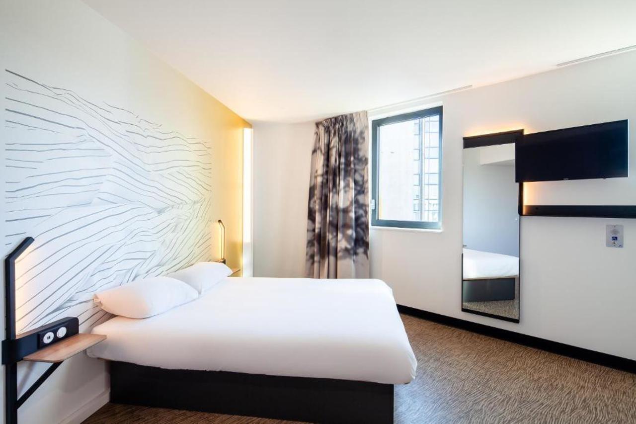B&B Hotel Paris Porte De Bagnolet Bagian luar foto